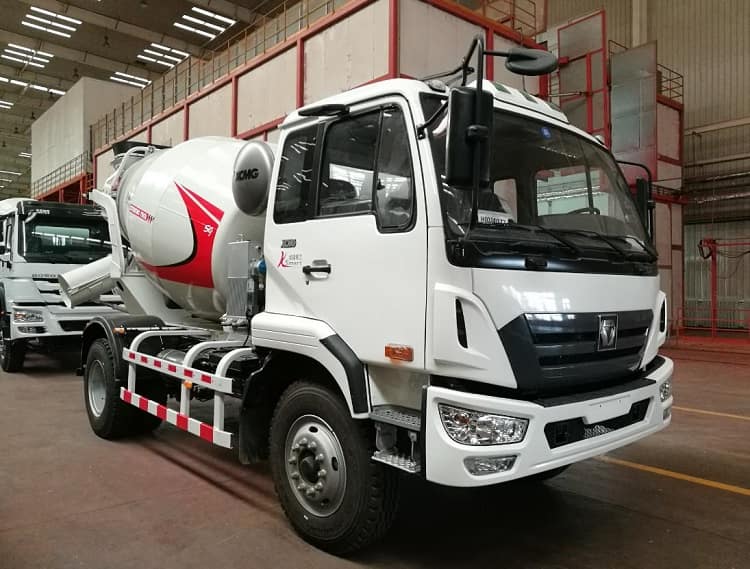 XCMG Official Small Concrete Mixer Truck XSC2303 Self Loading Concrete Mixer Truck For Sale